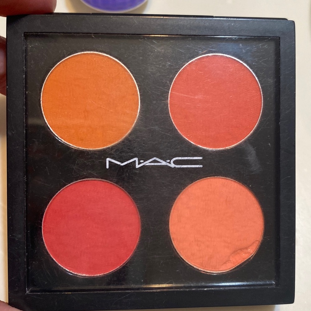 MAC Eyeshadow Quad-Reds/Oranges